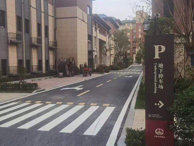 青岛划线